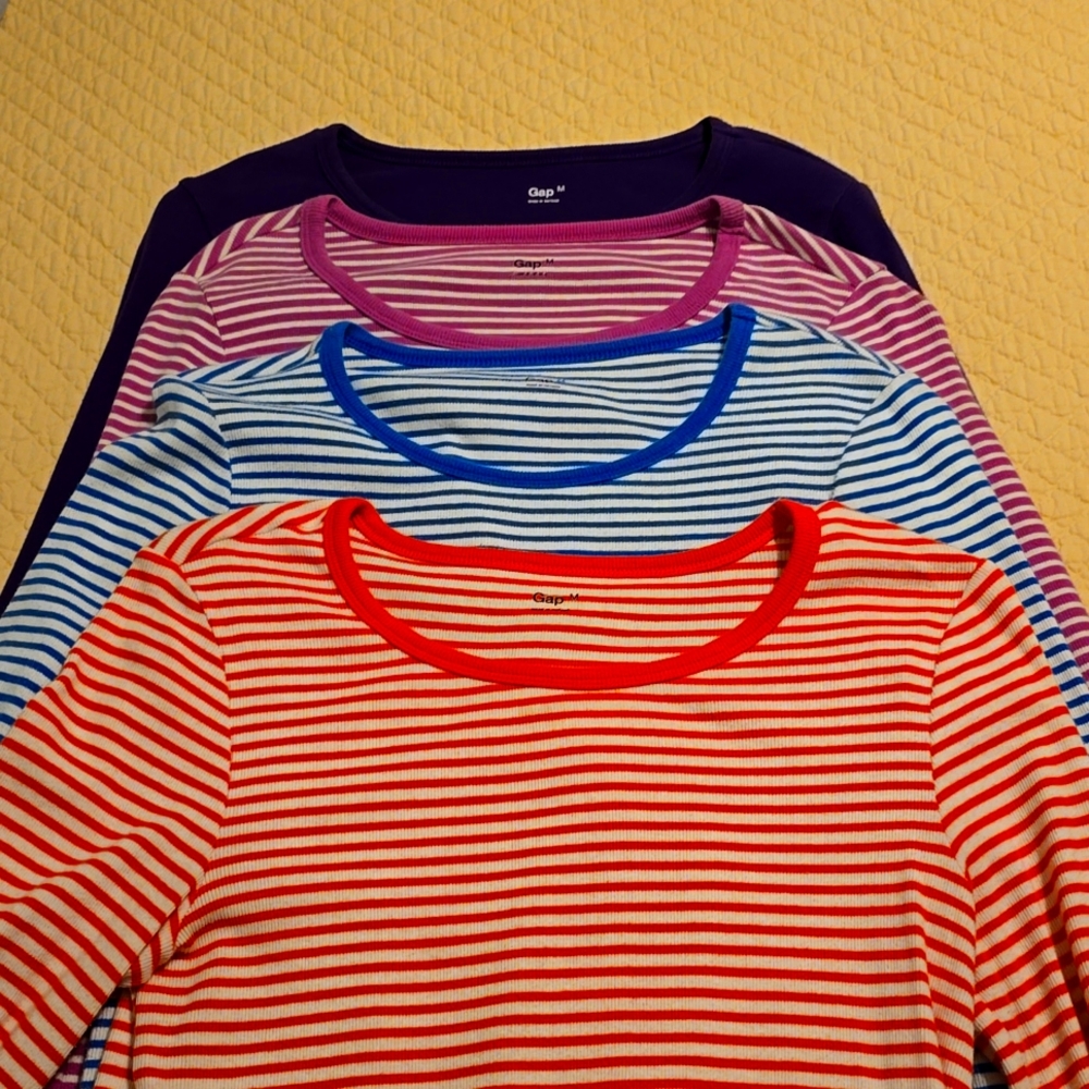 Long Sleeve Gap Bundle - image 1